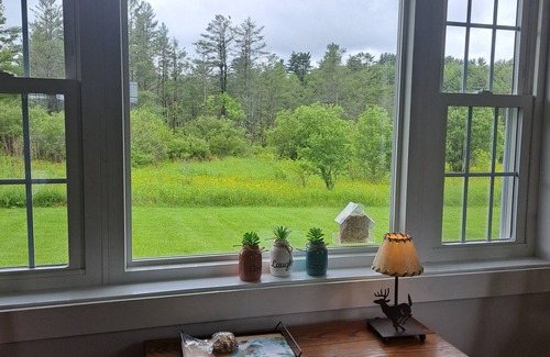 Mount Upton Maison | 2-bedroom Cozy Country Cottage with Meadow views,nPeaceful area will inspire!
