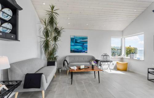Skarupøre Maison | 2 Bedroom Cozy Home In Skårup Fyn