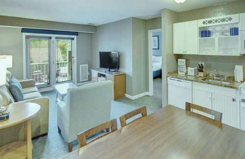 Hancock Copropriété | 2 Bedroom Deluxe Condo at Jiminy Peak Ski Mountain, Bentley Brook Resort!