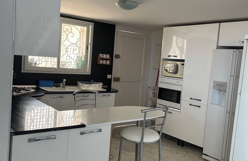 Dar Chaabane Al Fehri Appartement | 2-bedroom duplex in Nabeul, 3 minutes away from beach