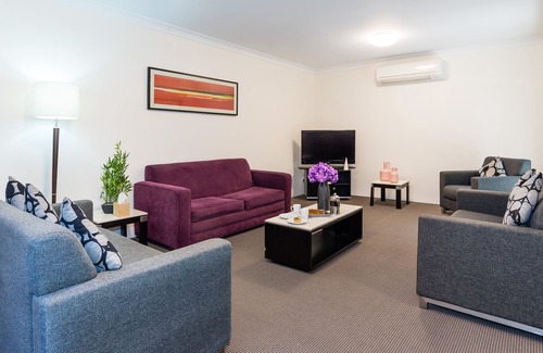Eastwood Appartement | Hébergement en meublé exécutif de 2 chambres