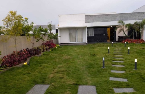 Hosur Autre | 2-bedroom farmhouse in charming Hosur with AC