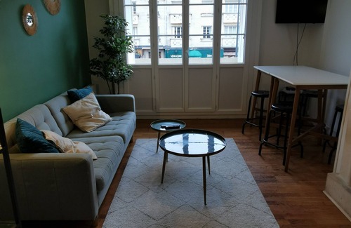 Caen City Centre Appartement | F3 au pied du Château Ducal et de l'église Saint Pierre