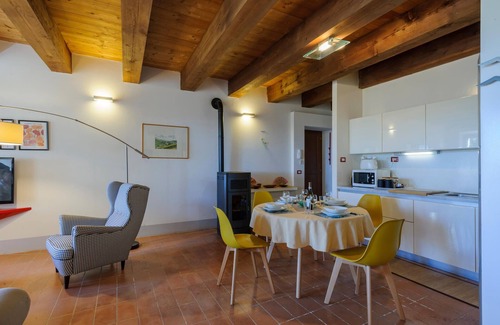 Cartoceto Maison | Magnifique maison de 2 chambres à.