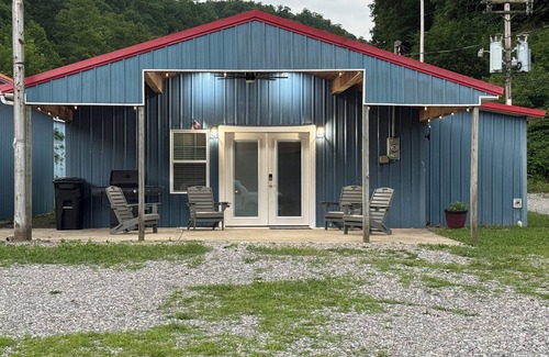 Mc Carr Maison | 2-bedroom home located in MCCarr, Ky. Perfect for riding, exploring & relaxing.