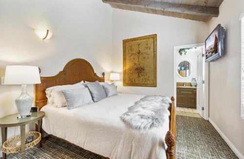 Balboa Peninsula Maison | 2 Bedroom Home on the Beach with Ocean View
