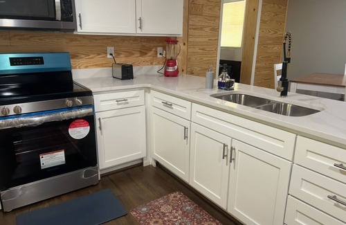 New Castle Maison | 2-bedroom house in fabulous Birmingham with AC, WiFi