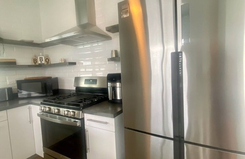 Ensenada Maison | 2 Bedroom House with Private Pool near Balneario Beach!