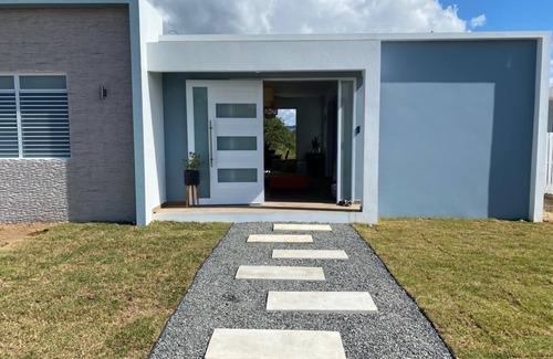 Ensenada Maison | 2 Bedroom House with Private Pool near Balneario Beach!