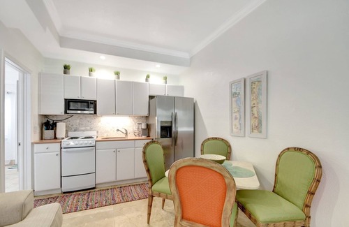 Ocean Ridge Station Balnéaire | Appartement de style boutique dans un endroit de rêve avec piscine à 200 mètres de la plage R2