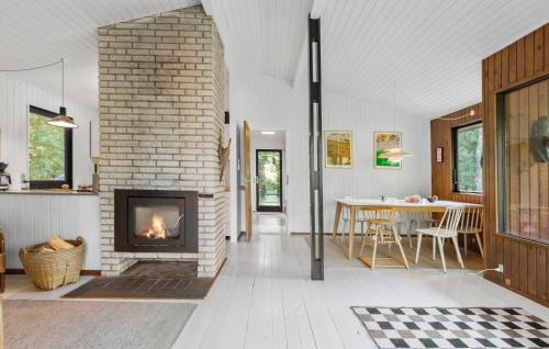 Frederiksvaerk Maison | 2 Bedroom Lovely Home In Frederiksværk
