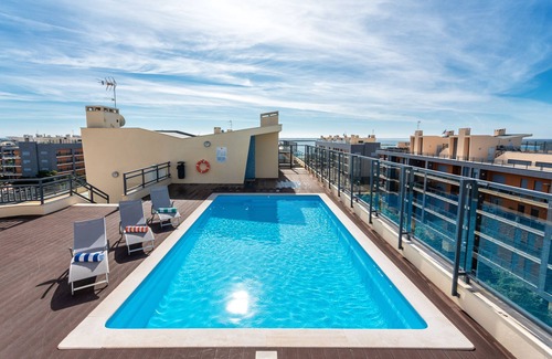 Olhao Appartement | 2-Bedroom Luxury Apartment with Rooftop Pool, Village Marina, Olhão