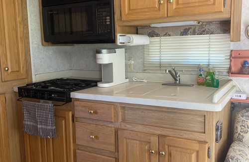 Pinnacle Peak Maison | 2-bedroom luxury RV in Tremendous Scottsdale with Saguaros