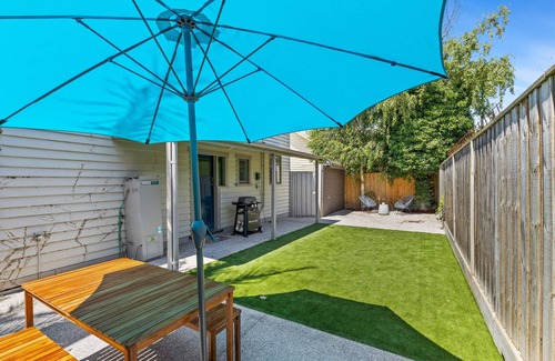 Newtown Maison | 2 Bedroom magnificent cottage in the heart of Geelong