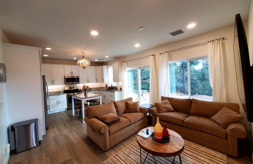 Payson Maison | 2 bedroom modern home in a private neighborhood10% weekly/15% monthly discount