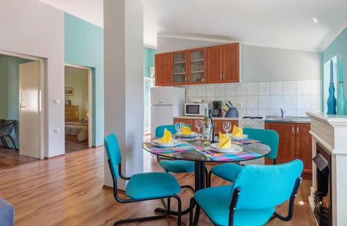 Barbariga Appartement | Bel appartement de 2 chambres à Betiga