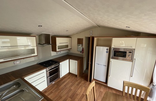 Glasgow Maison | 2-Bedroom Parkhome Uddingston
