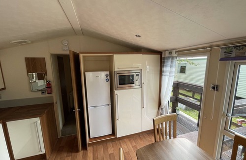 Glasgow Maison | 2-Bedroom Parkhome Uddingston