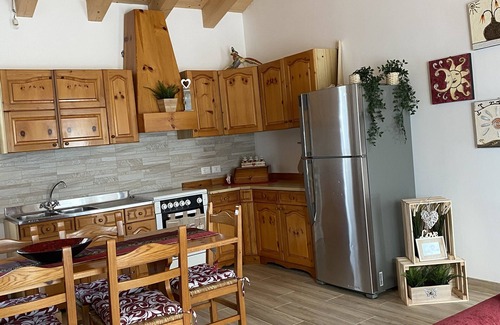 Legnaro Maison | Vrbo Property