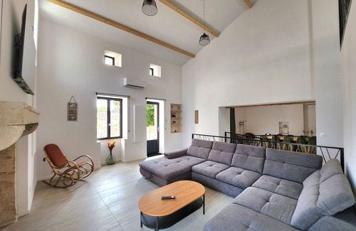 Savigne Maison | Vrbo Property