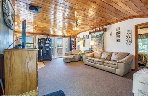 Lyman Cottage | Cottage Lakefront saisonnier 2 chambres