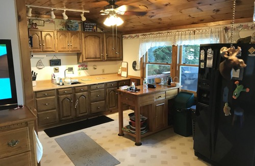 Lyman Cottage | Cottage Lakefront saisonnier 2 chambres