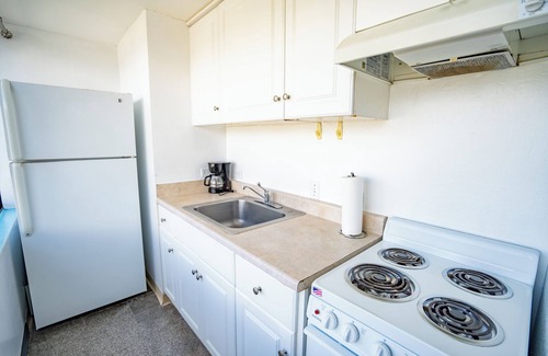 Waikiki Appartement | 2-bedroom studio Family 4 person in terrific HonoluluNear Waikiki AlaMoanaGreen