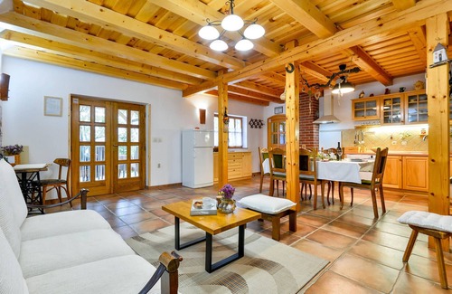 Jalzabet Maison | Superbe maison à Jalzabet avec jacuzzi