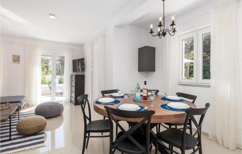 Miholascica Maison | 2 Bedroom Stunning Home In Miholascica