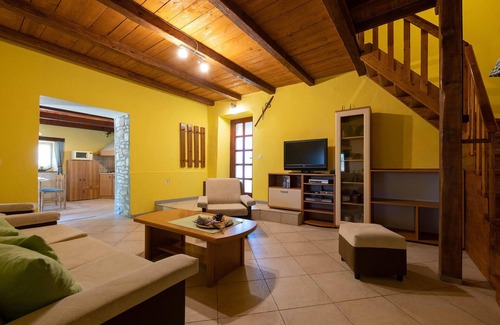 Sarici Maison | Superbe maison de 2 chambres à Sarici