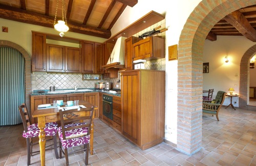 Valfabbrica Maison | 2 bedroom stunning home in Casacastalda