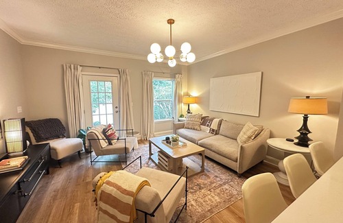 Auburn - Opelika Maison | 2-bedroom townhome in Auburn!