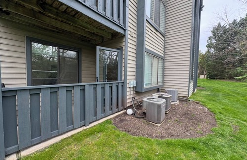 Rancocas Appartement | 2-bedroom apartment in soothing Mount Laurel Township with AC 2nd