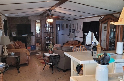 Oak Hill Maison | 2 BEDROOM WATERFRONT ON INTERCOASTAL WITH DOCK AND LAUNCH