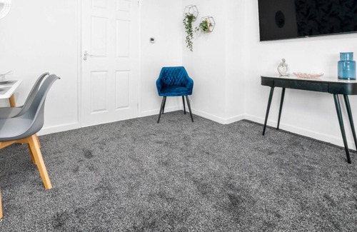 Bellshill Autre | 2 Bedroom West End House by Klass Living Bellshill