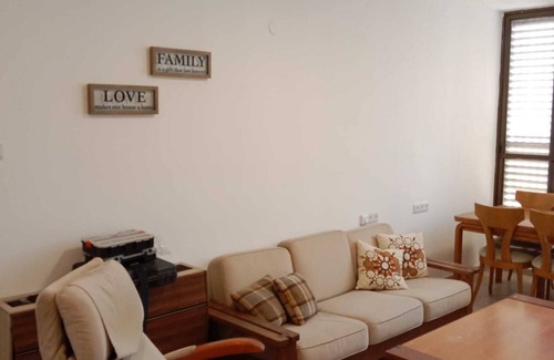 Rishon LeTsiyon Copropriété | 2 bedrooms Apartment, clean, neat and cozy in Rishon LeZion center!