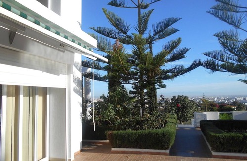 Swiss City Villa | 2 Bedrooms Cosy Villa with Pool Ref: T22037