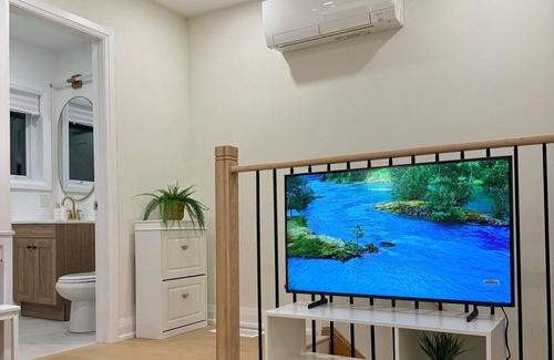 Little Italy Maison | 2 Bedrooms Palmerston Downtown