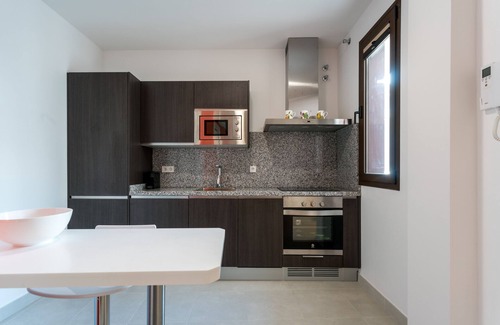 Feria Appartement | San Luis 65. 2 chambres à coucher, terrasse, parking