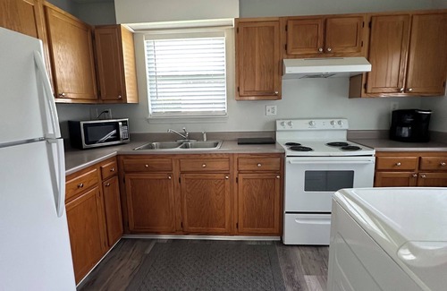 Murrells Inlet Appartement | 2 BR 1 BA Near Marshwalk, pet friendly, NO stairs!