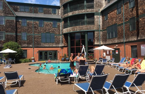 The Point Copropriété | 2 BR 2 Bath unité spacieuse @ Long Wharf Resort, WiFi gratuit, piscine, à proximité du port!