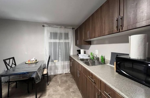 Winnipeg Appartement | 2 br/3 beds with free wifi, parking and much more