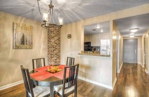 LoDo Appartement | 2 BR condo in heart of LoDo with great amenities
