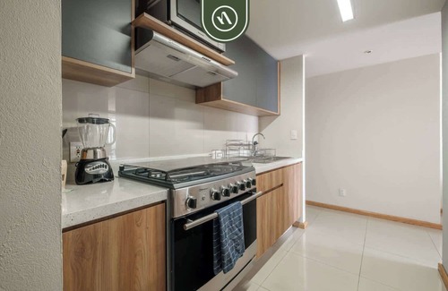 Granada Appartement | 2 BR Condo in Polanco with Pool and Gym