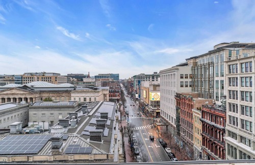 Chinatown Appartement | 2 BR Fully Furnished Apartment at Penn Quarters - Surrounded by Best Restaurants