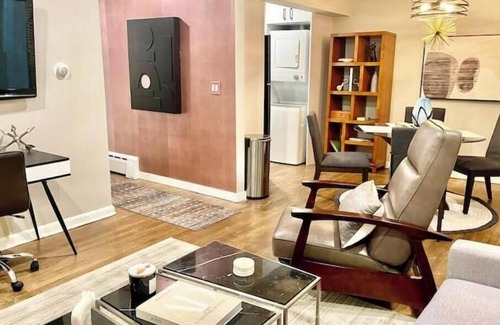 Binghamton Appartement | 2 Br -Symphony on the Park - Gorgeous Design