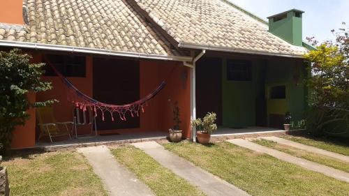 Barra de Ibiraquera Maison | 2 casas na quadra do mar