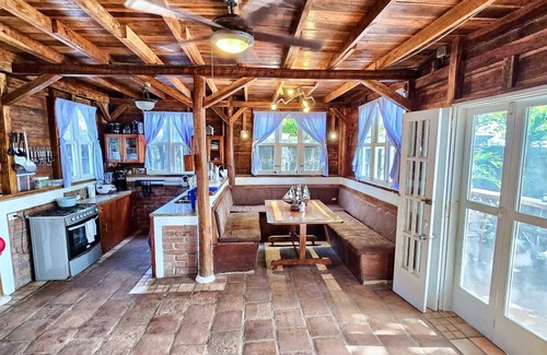 Pochomil Appartement | 2 Casitas for 8 Guests on Beach Front w Pool AC