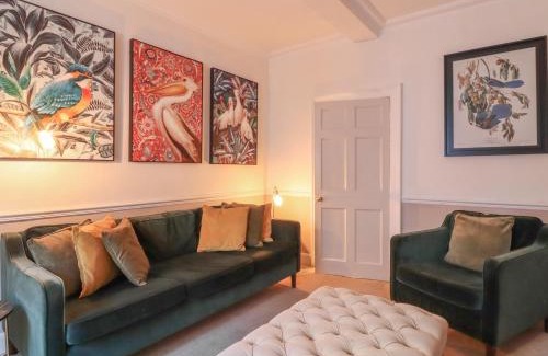 Knaresborough Maison | 2 Castlegate