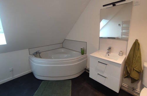 Zegerscappel Appartement | 2 Chambres, Confort et Calme